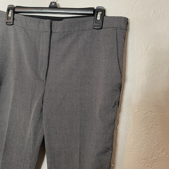 Zara Pants - Picture 2 of 5